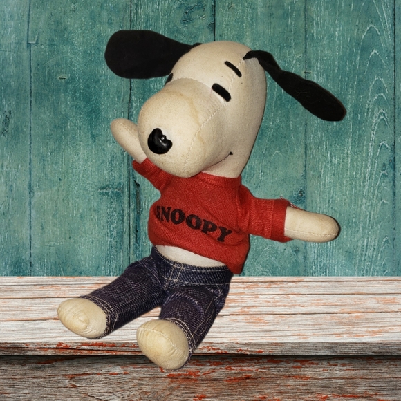 Vtg 1958 - 1968 Snoopy Peanuts
